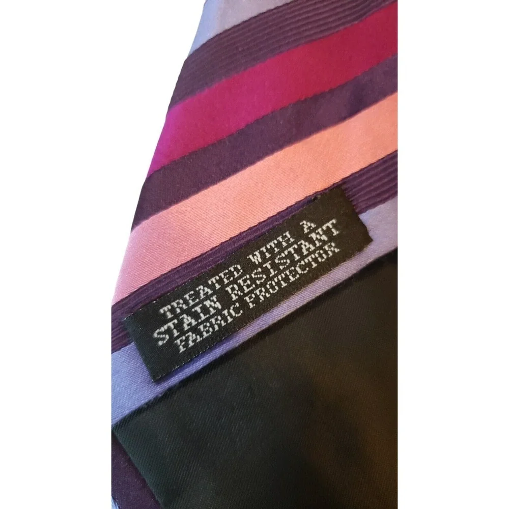 Geoffrey Beene Designer Silk Necktie Purple Pink Striped Executive Office Work‎